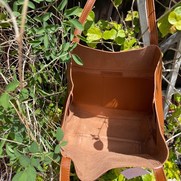 Henny+Lev Danielle Tote Bag “Cognac” - Picture 10 of 15
